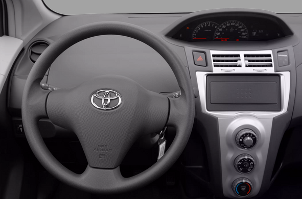Рамка переходная Carav Toyota Vitz 2005-2010