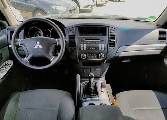 Рамка перехідна AWM Mitsubishi Pajero 4 2007-2022