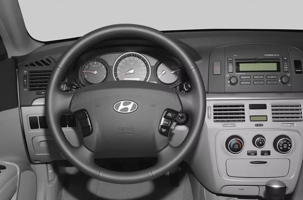 Рамка переходная с карманом Metra Hyundai Sonica 2004-2008