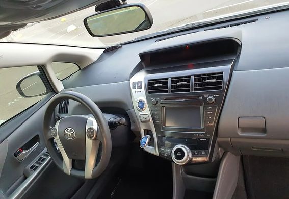Рамка переходная Carav Toyota Prius V 2012-2017
