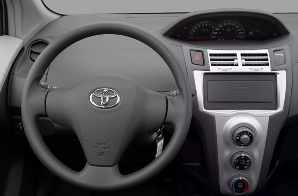 Рамка переходная с карманом Scosche Toyota Yaris 2007-2011