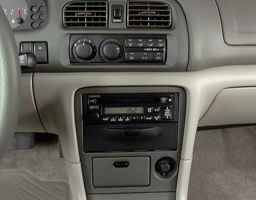 Рамка перехідна AWM Mazda 626 1999-2002